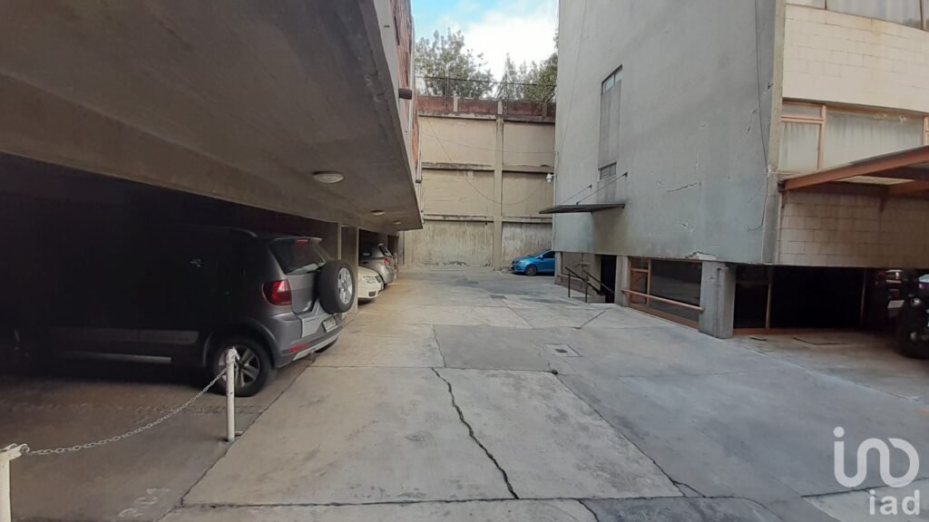 EDIFICIO DE 8 NIVELES EN VENTA EN AV. CUAUHTÉMOC - SANTA CRUZ ATOYAC, BENITO JUÁREZ, CDMX