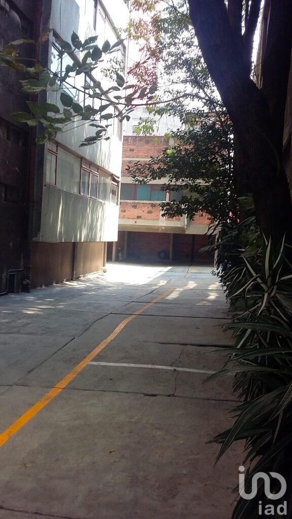 EDIFICIO DE 8 NIVELES EN VENTA EN AV. CUAUHTÉMOC - SANTA CRUZ ATOYAC, BENITO JUÁREZ, CDMX