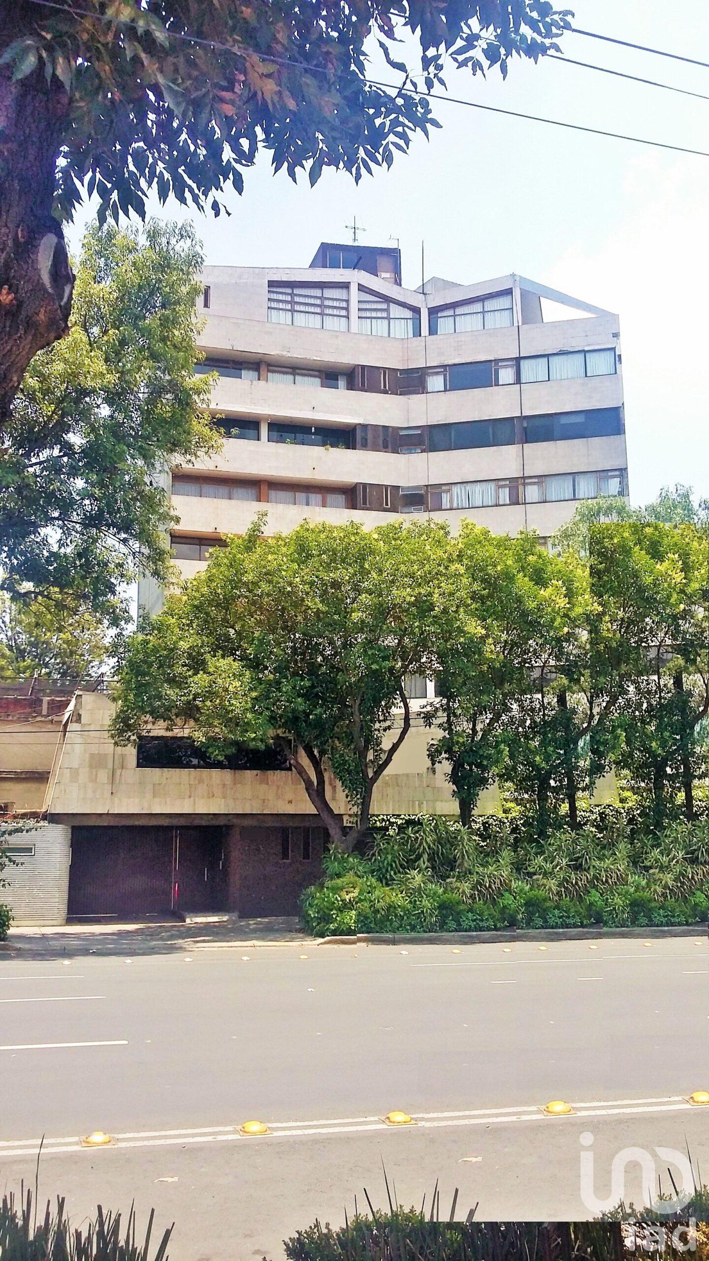 EDIFICIO DE 8 NIVELES EN VENTA EN AV. CUAUHTÉMOC – SANTA CRUZ ATOYAC, BENITO JUÁREZ, CDMX EDIFICIO DE 8 NIVELES EN VENTA EN AV. CUAUHTÉMOC – SANTA CRUZ ATOYAC, BENITO JUÁREZ, CDMX