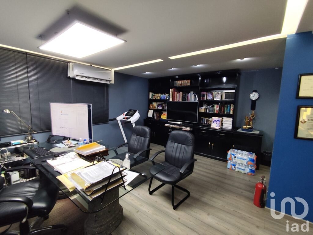 PROPIEDAD COMERCIAL EN VENTA EN XOCHIMILCO: Ideal para Inversionistas o Corporativos