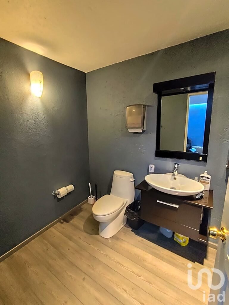 PROPIEDAD COMERCIAL EN VENTA EN XOCHIMILCO: Ideal para Inversionistas o Corporativos