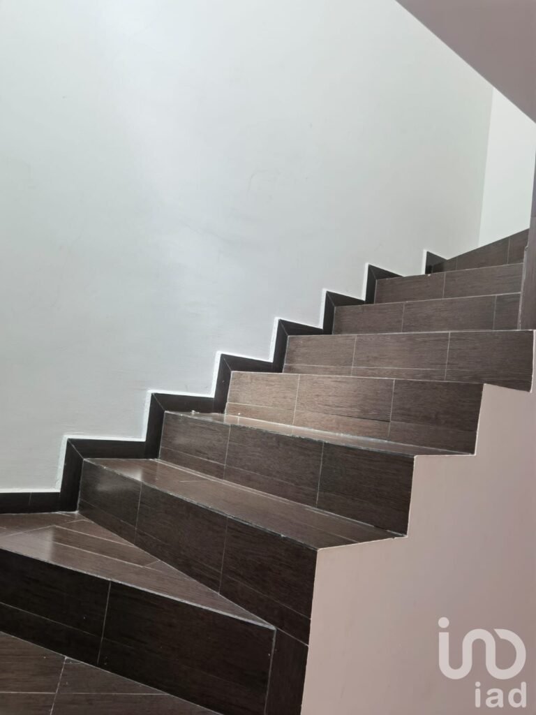 VENTA DE CASA EN FRACC. ESPACIOS BARCELONA  EN CULIACAN