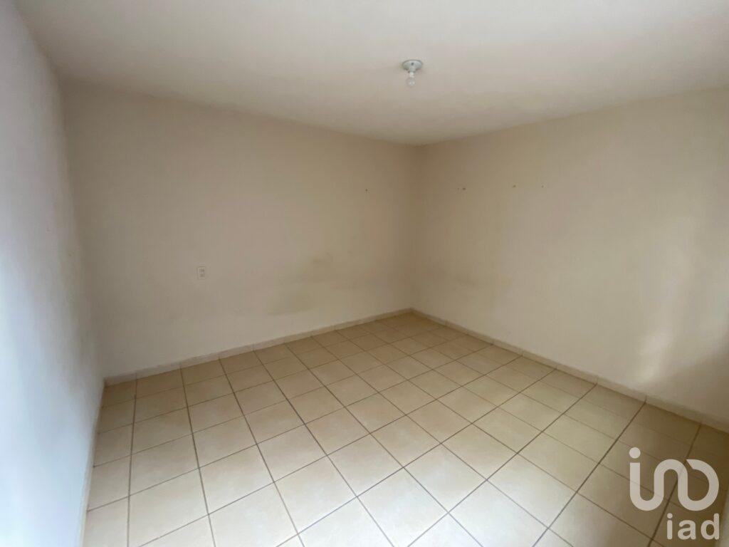 SE VENDE CASA LEANDRO VALLE  COSTADO ESTADIO MORELOS CERCA DEL LIBRAMIENTO UBICADISIMA!!