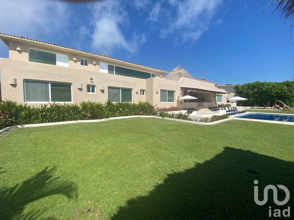 Casa en venta  Condominio Brisas La Cima villa capricho zona residencial Acapulco Guerrero