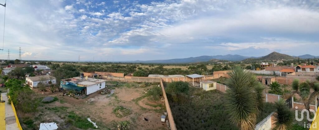 Terreno a un costado de la Central Termoelectrica Villa de Reyes