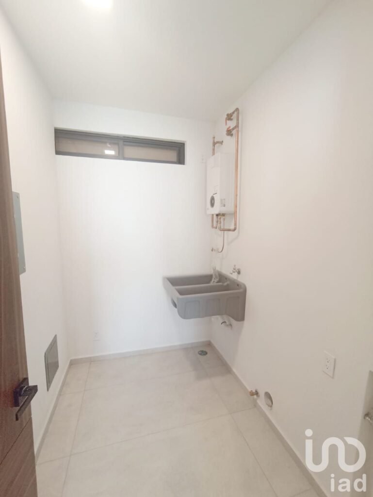 Casa lista para estrenar en Solares