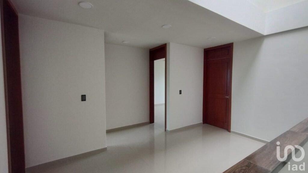 CASA EN VENTA EN FRACCIONAMIENTO PRIVADO EXPLANADA SUR,PACHUCA,HGO.