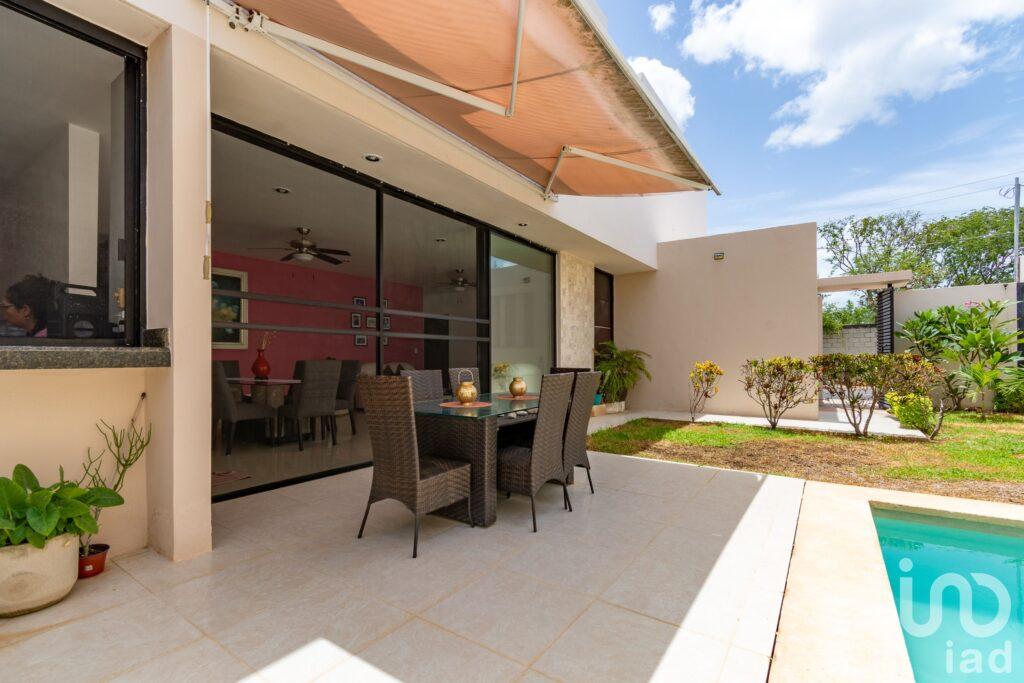 CASA EN VENTA EN COLONIA MONTEBELLO, MERIDA YUCATAN