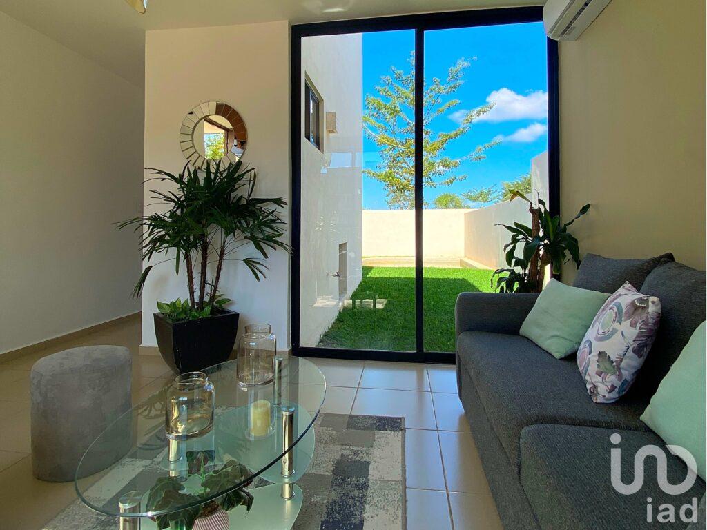 VENTA DE CASA EN LA ENTRADA DE CAUCEL MERIDA YUCATAN