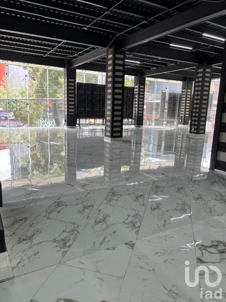 Se Renta Oficina en la Col. Roma Norte.