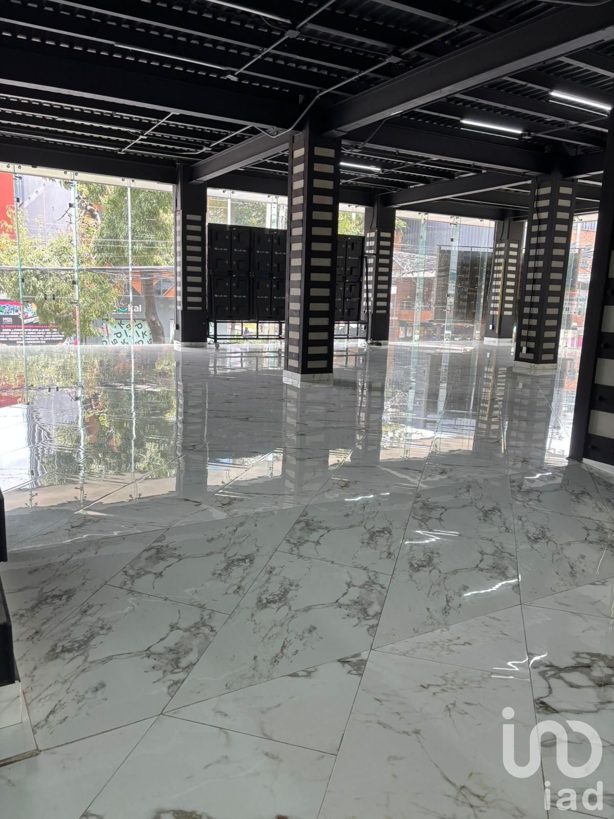 Se Renta Oficina en la Col. Roma Norte.