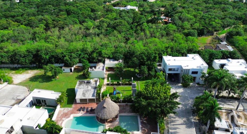 TERRENO EN VENTA UBICADA EN PRIVADA GRAN VALLE RESIDENCIALV EN CHOLUL, YUCATAN