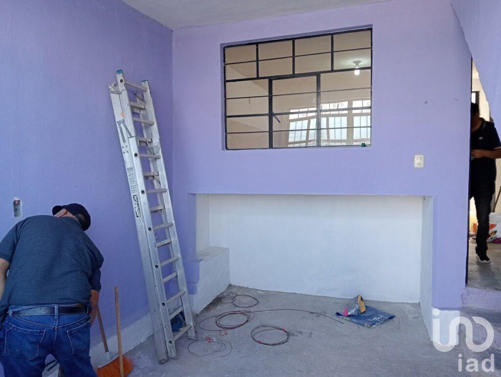 SE VENDE CASA MUY CERCA DEL LIBRAMIENTO POR LAS TIJERAS Y CRUCERO A CHARO