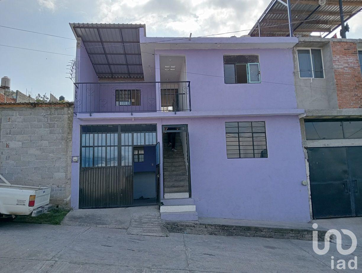 SE VENDE CASA MUY CERCA DEL LIBRAMIENTO POR LAS TIJERAS Y CRUCERO A CHARO