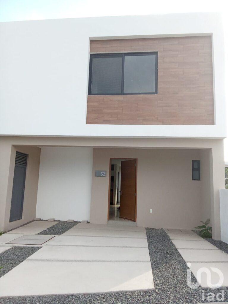 VENTA CASA EN ZARU RESIDENCIAL QUERETARO