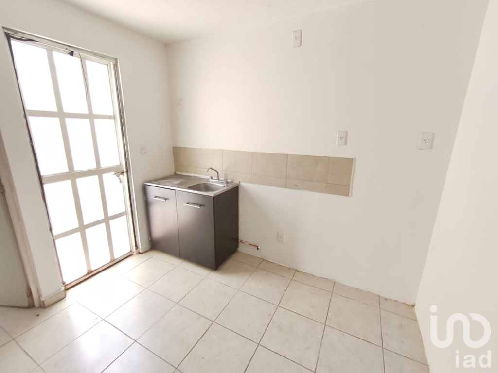 Venta de  Casa en condominio; Av Siglo XVI 04 Hacienda Del Bosque, Corregidora, Querétaro, CP 76908