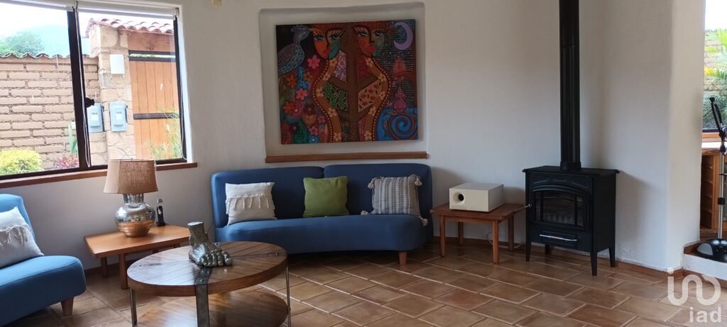 EN VENTA RESIDENCIA EN PRIVADA EN TEPOZTLÁN, MORELOS.