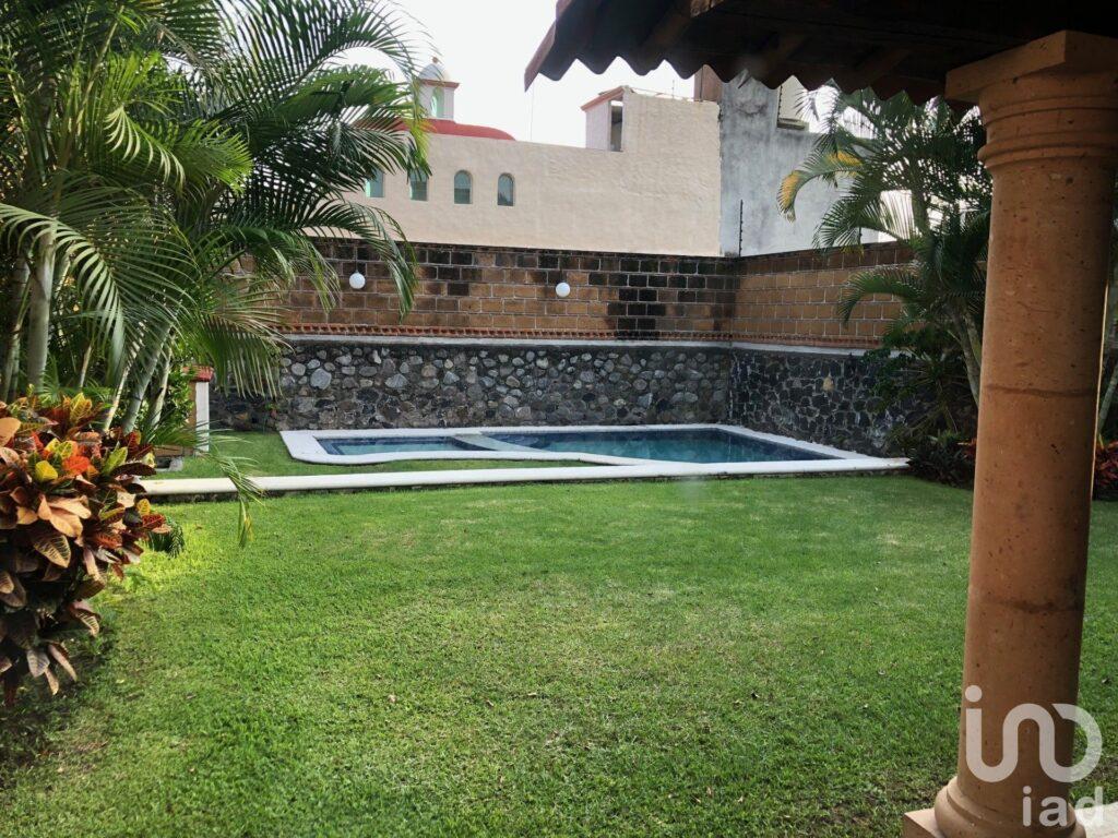 CASA EN VENTA EN BURGOS BUGAMBILIAS