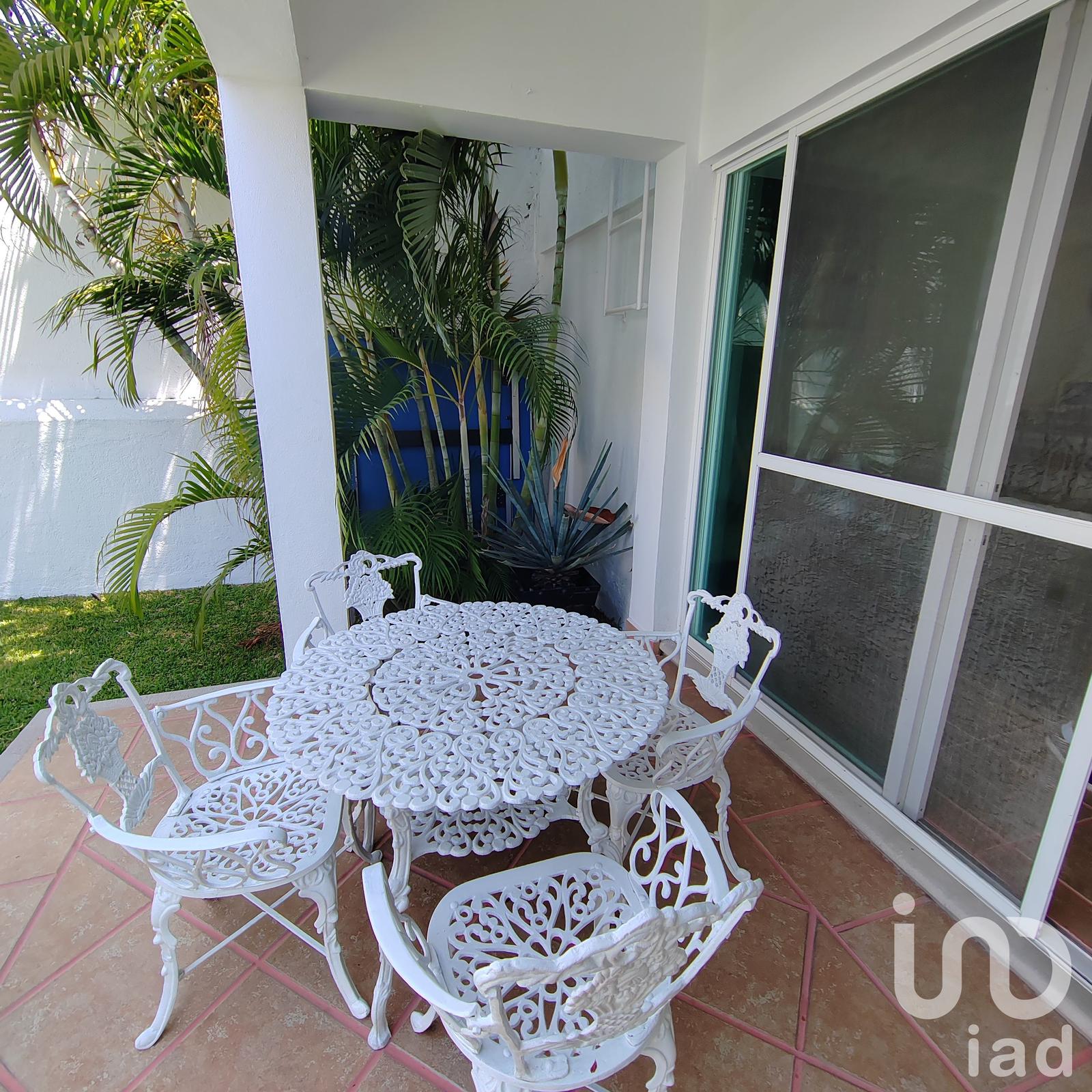 Casa en  Fracc. Pedregal de Oaxtepec, Morelos