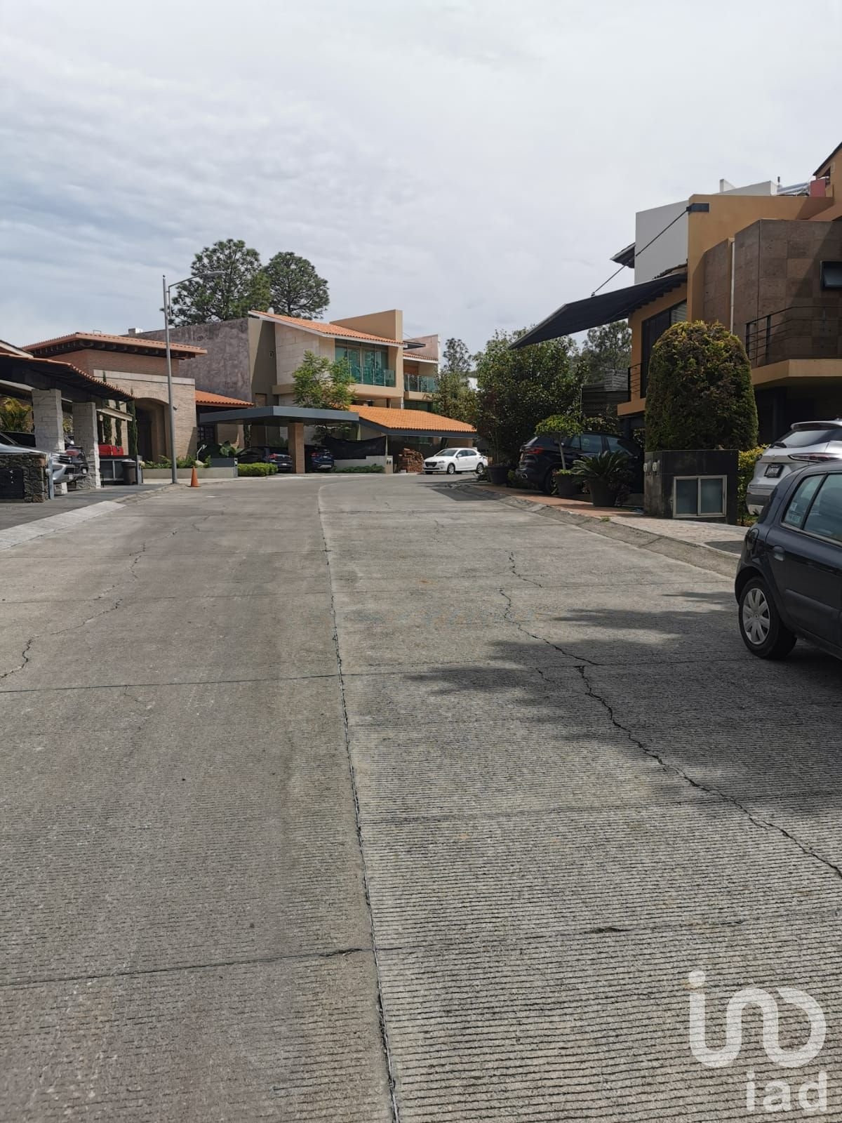 SE VENDE TERRENO EN EL CAMPO DE GOLF ALTOZANO MORELIA