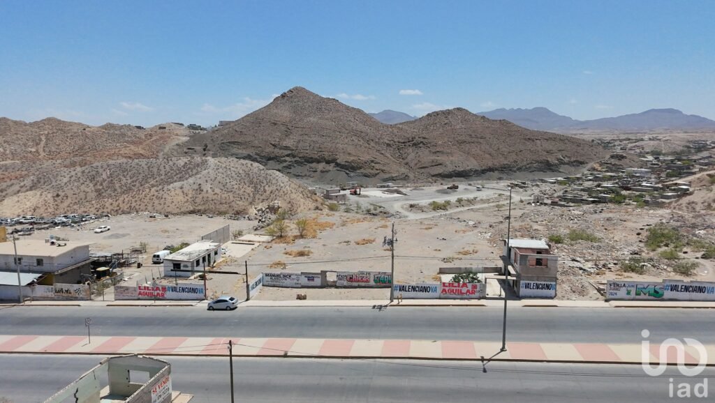 Terreno en Venta ppor Blvd. Norzagaray salida a Camino Real y Santa Teresa