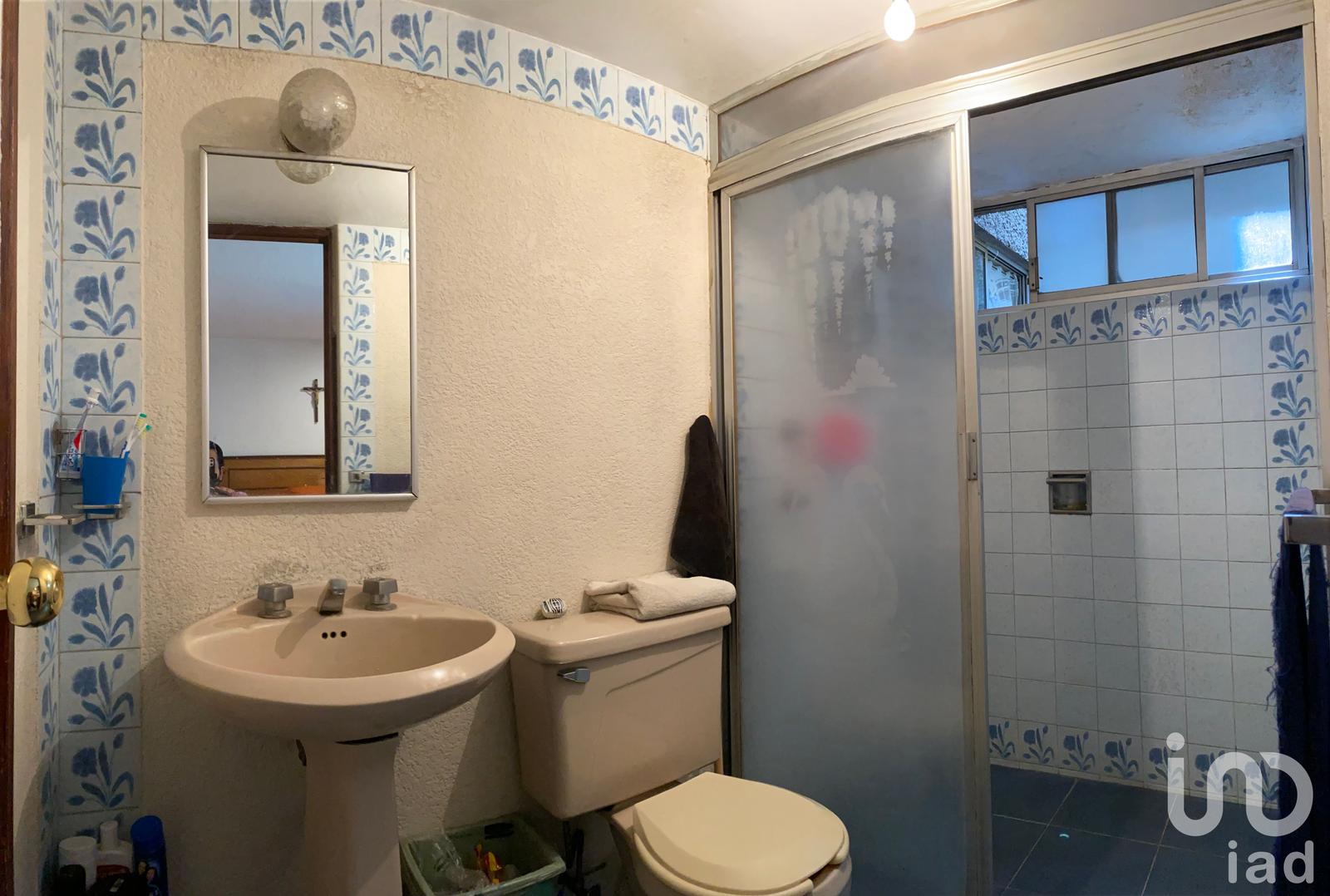 Departamento en venta 1er nivel exterior en Escandón 3 rec 2 estacionamientos