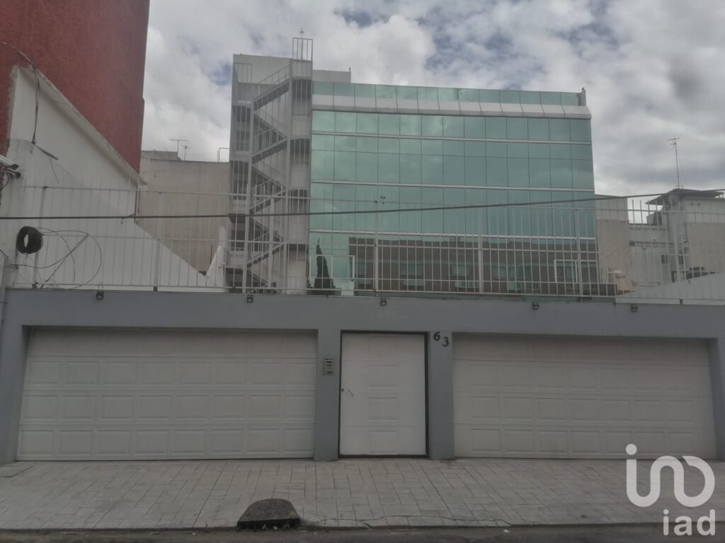 OFICINAS EN RENTA PRIMER NIVEL SANTA MARIA LA RIBERA