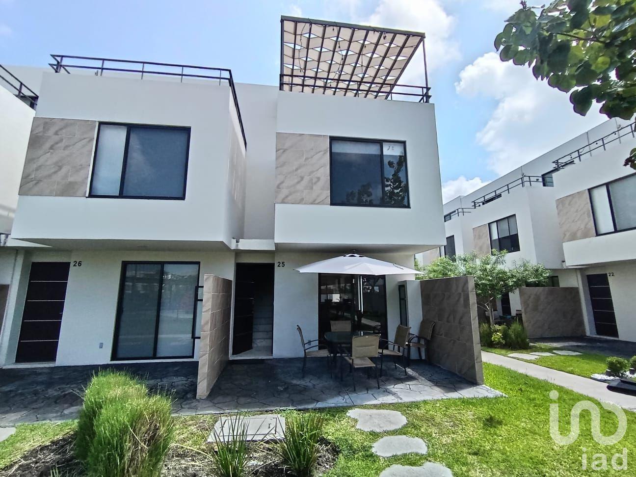 Se vende casa en Xochitepec, Morelos , condominio Santa Fe Lifestyle