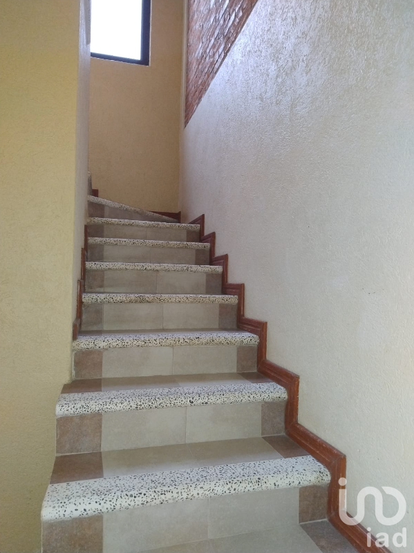 Casa en venta, exclusivo fraccionamiento con vigilancia, zona norte, Cuernavaca, Morelos