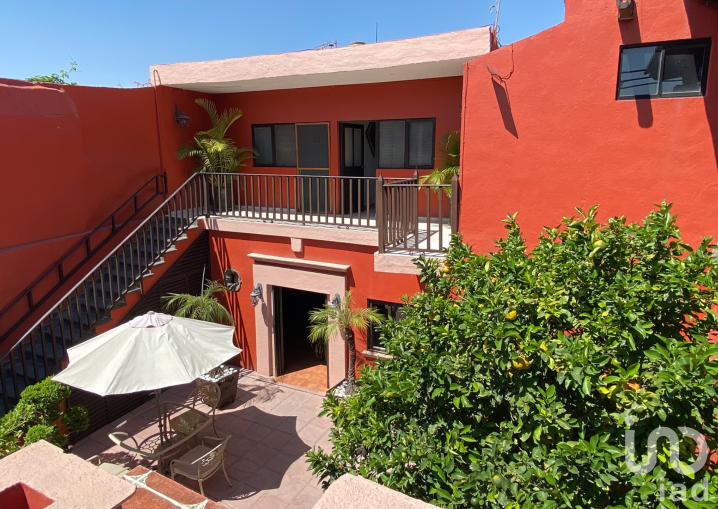 Casa en VENTA, Centro Histórico de QUERETARO.