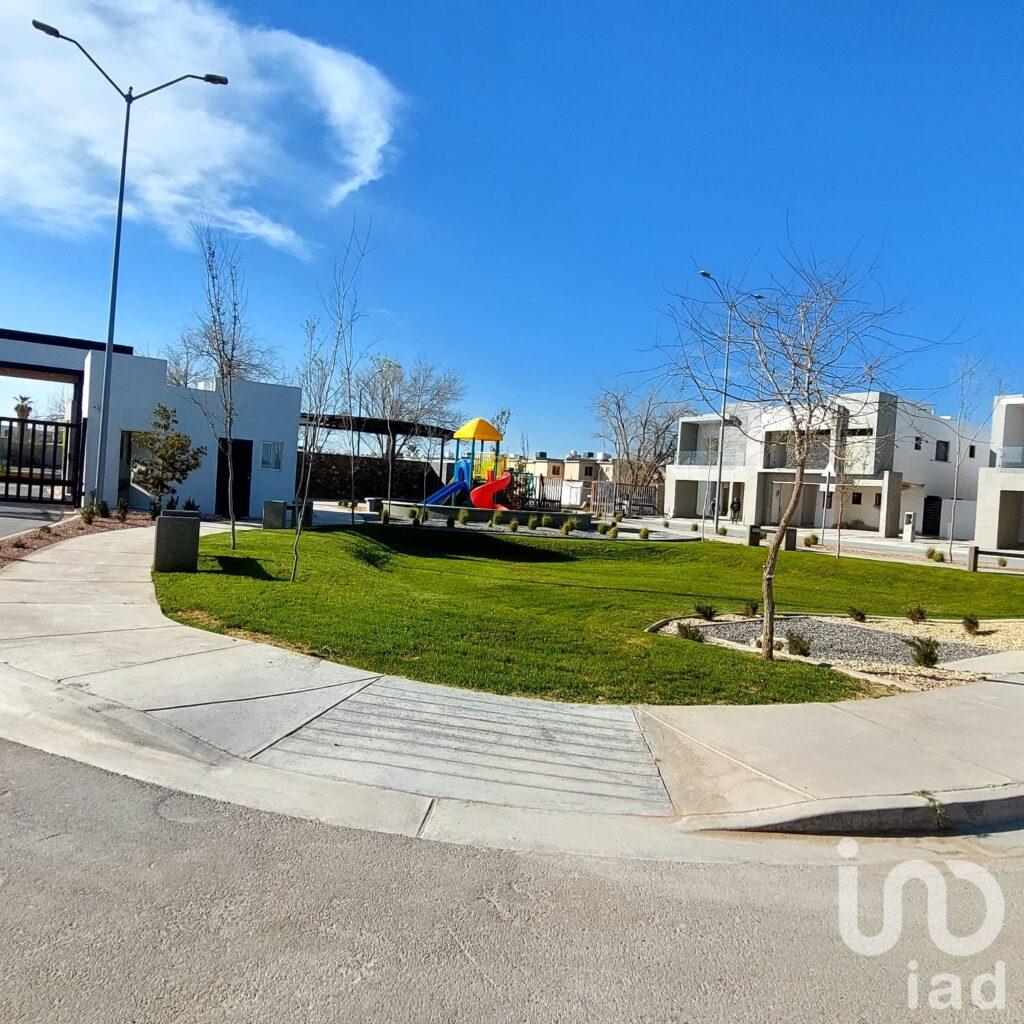 Casa Nueva en Venta de 3 recamaras cerca de Puente Zaragoza en Cd. Juárez