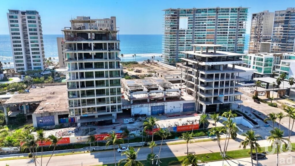 DEPARTAMENTO EN VENTA CON PLAYA  EN COSTERA DE LAS PALMAS DIAMANTE ACAPULCO GUERRERO