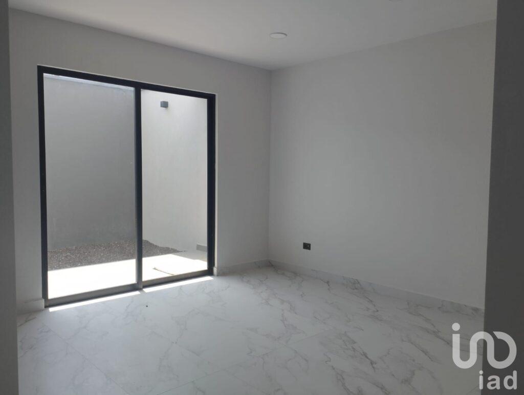 casa  en Venta. Fracc.La Finca Col. Agrícola, Xalapa, Ver.