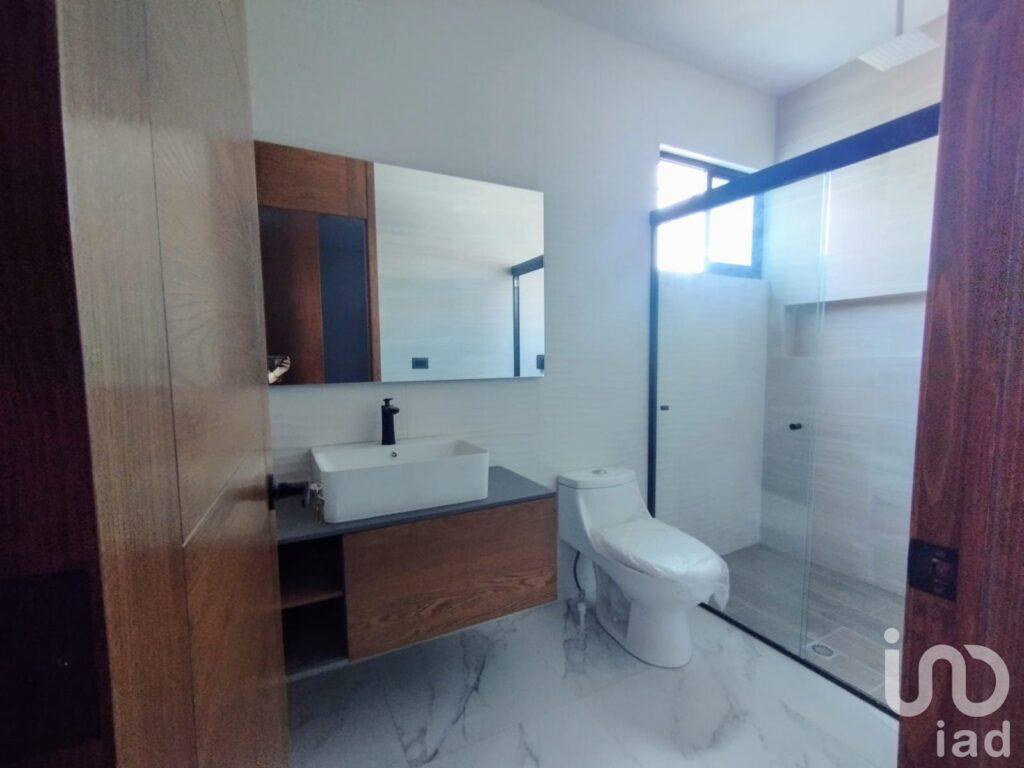 casa  en Venta. Fracc.La Finca Col. Agrícola, Xalapa, Ver.