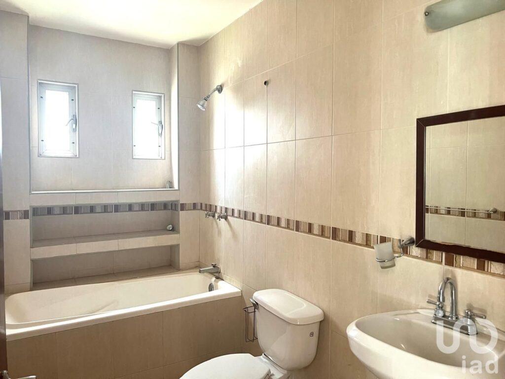 Casa en VENTA en Fraccionamiento Pedregal II en San Luis Potosi