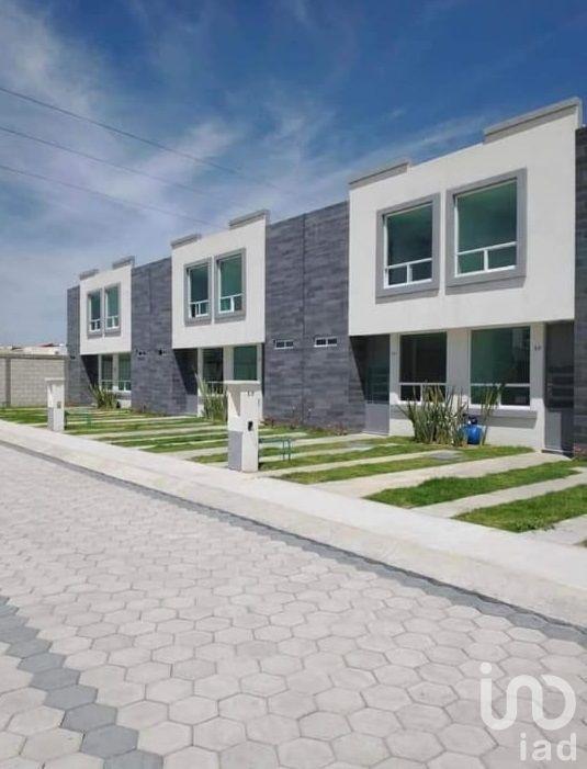 CASA EN VENTA CON RECÁMARA Y BAÑO COMPLETO EN PLANTA BAJA CERCA DE VOLKSWAGUEN