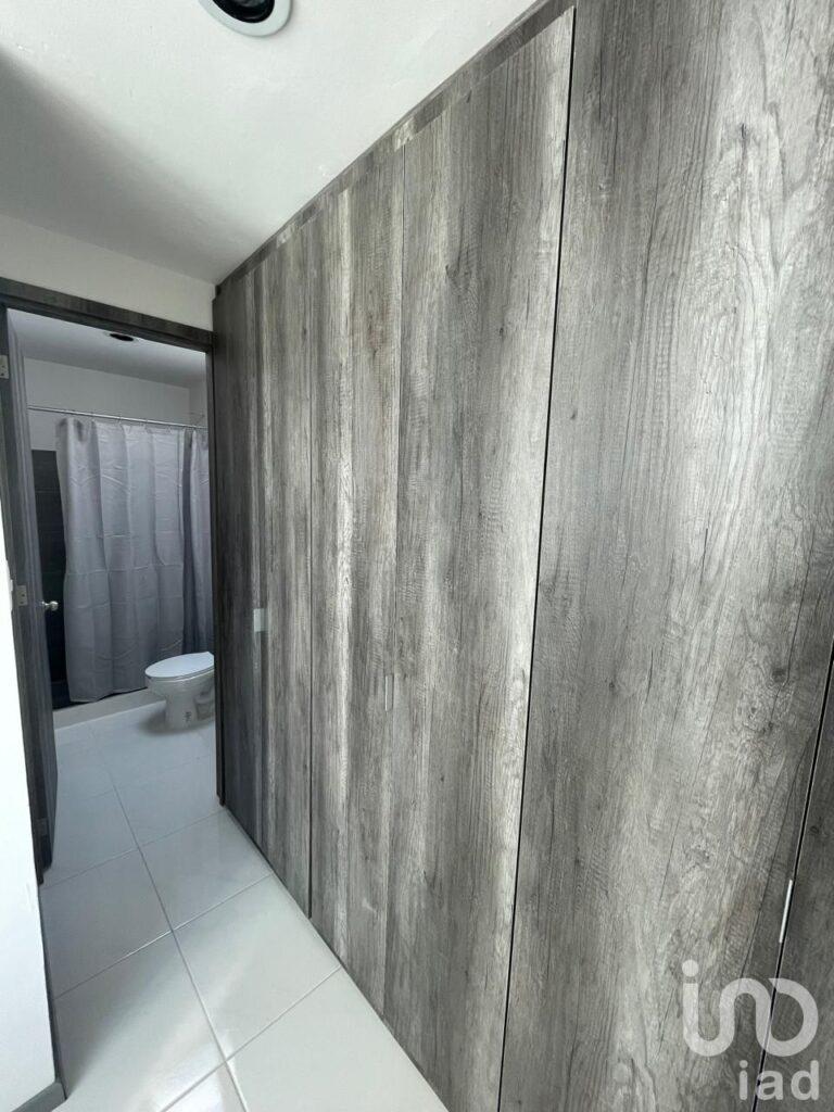 CASA EN VENTA CON RECÁMARA Y BAÑO COMPLETO EN PLANTA BAJA CERCA DE VOLKSWAGUEN