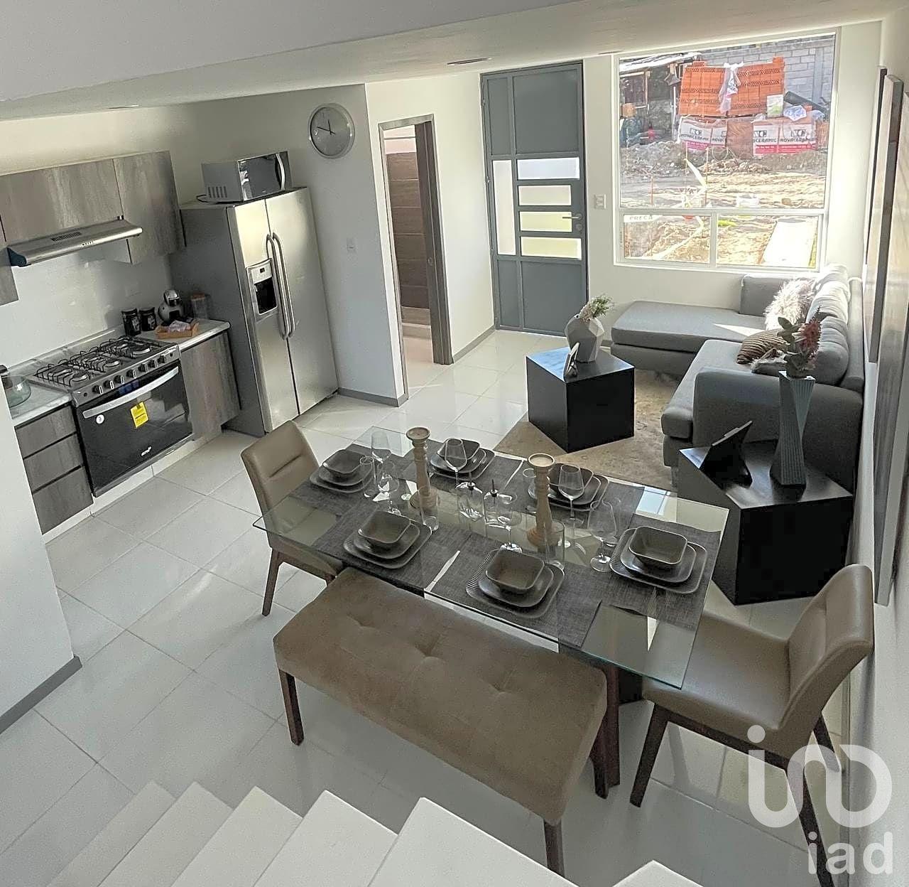 CASA EN VENTA CON RECÁMARA Y BAÑO COMPLETO EN PLANTA BAJA CERCA DE VOLKSWAGUEN