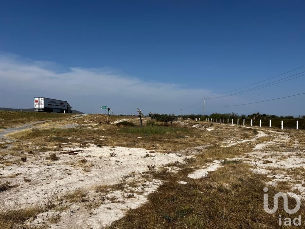 Terreno en venta, Carretera San Luis Matehuala, 3280 m2