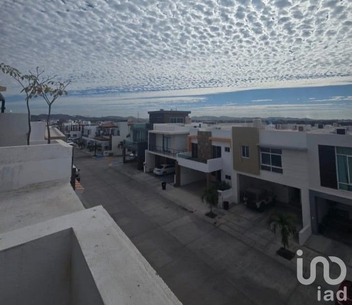 Se vende casa en Real del Valle, Mazatlán, Sinaloa.