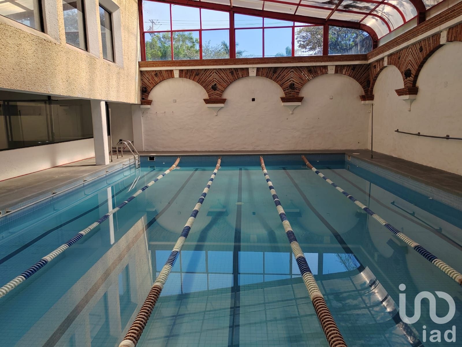 Oportunidad Comercial en Renta – Local en Vista Hermosa, Perfecto para Acuática