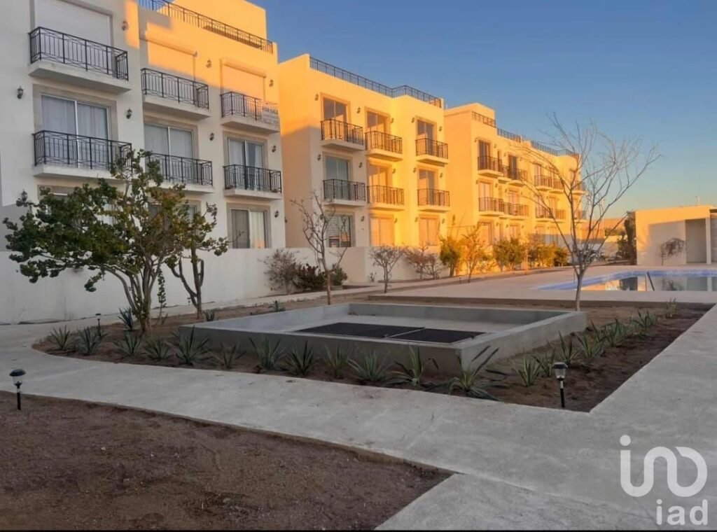 DEPARTAMENTO AMUEBLADO EN RENTA, LOS CABOS BC.