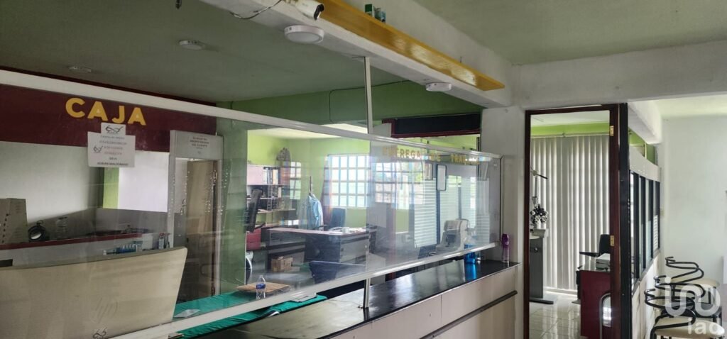 EDIFICIO EN VENTA  USO COMERCIAL CENTRO DE CHALCO