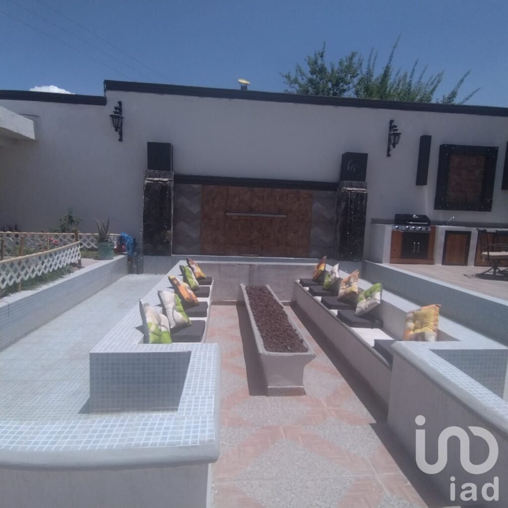 CASA EN VENTA EN MONTORO AGUASCALIENTES CERCA DE NISSAN