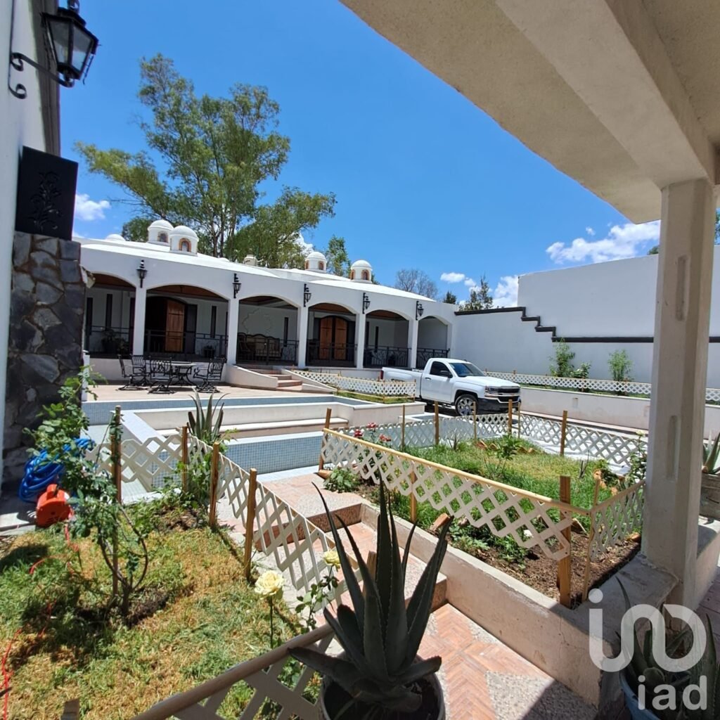 CASA EN VENTA EN MONTORO AGUASCALIENTES CERCA DE NISSAN