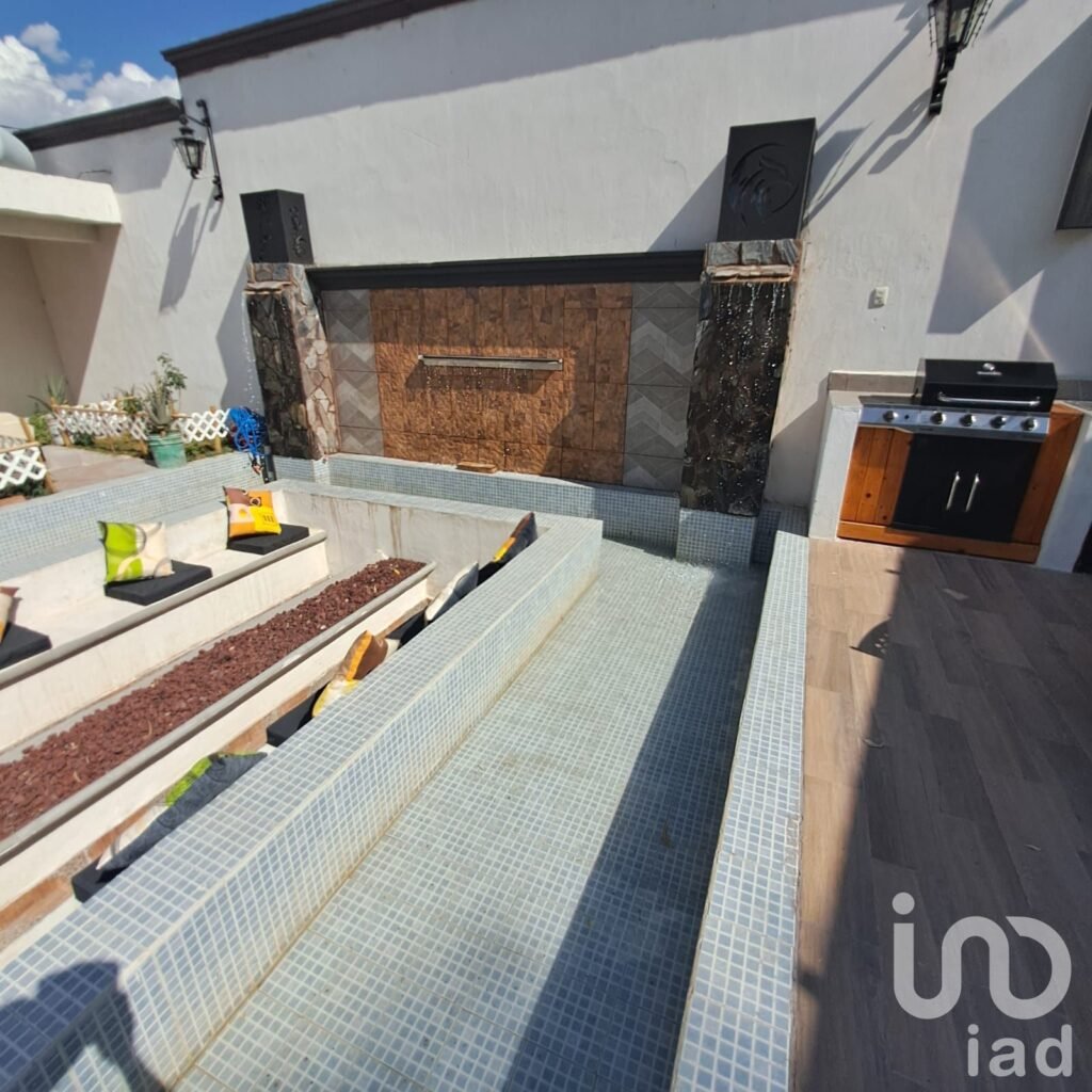 CASA EN VENTA EN MONTORO AGUASCALIENTES CERCA DE NISSAN