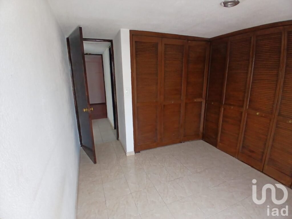 Departamento en venta. Ofrezca. Dos pisos. 3 recamaras 2 baños. Tlalpan, Ciudad de México