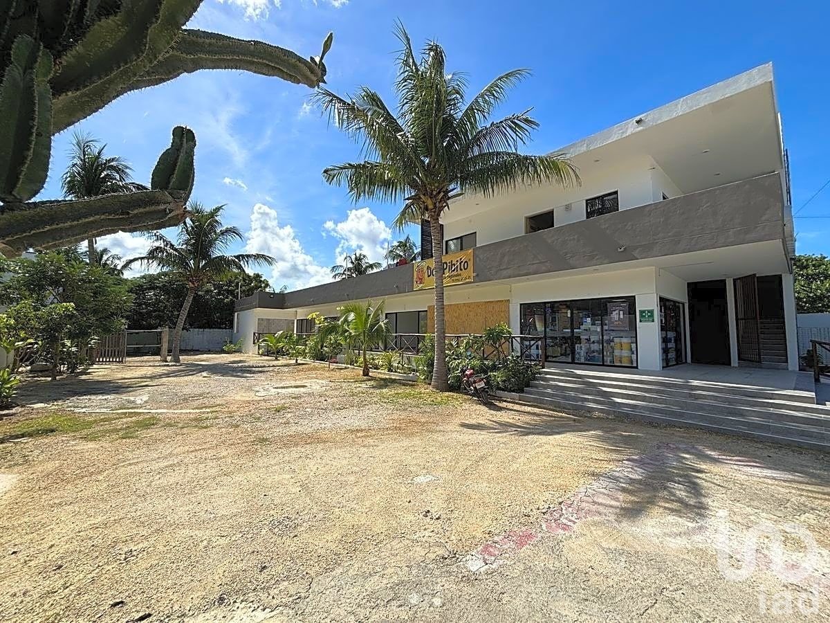 Renta de Locales en Av. principal en Chelem, Yucatan