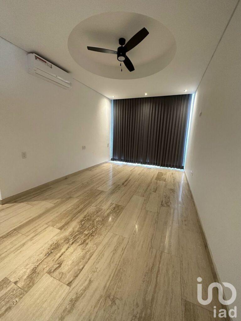 CASA EN VENTA PRIVADA NUUKAN MODELO COATI EN CHOLUL, YUCATAN.