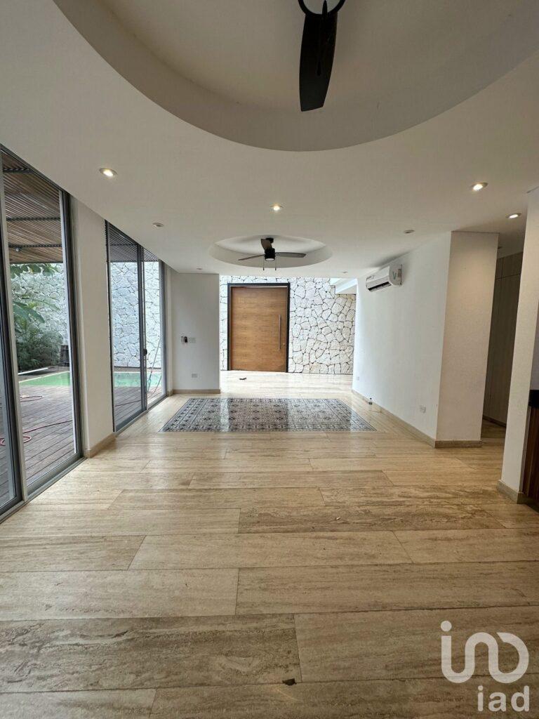 CASA EN VENTA PRIVADA NUUKAN MODELO JAGUAR EN CHOLUL, YUCATAN